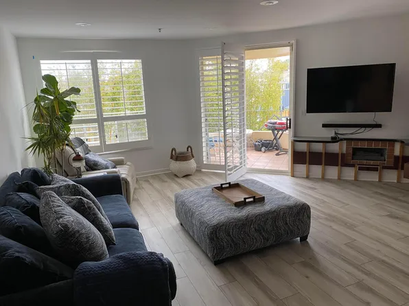 235 Main St APT 220, Venice, CA 90291