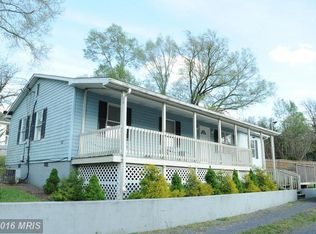 306 E Race St, Martinsburg, WV 25404