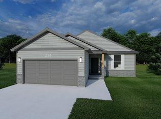 17528 Greenleaf St, Omaha, NE 68136