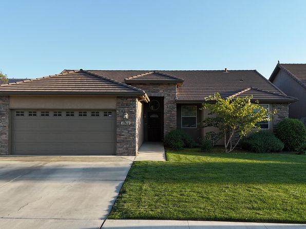 1911 W Castle Avenue, Porterville, CA 93257