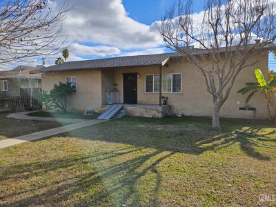 1209 Wilson Rd, Bakersfield, CA, 93304