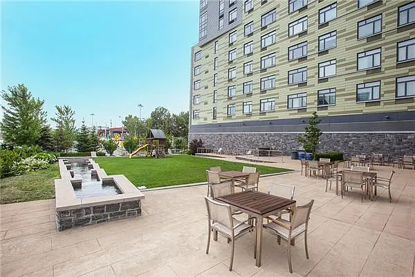 Sold by Space Marketing Shop | media 22