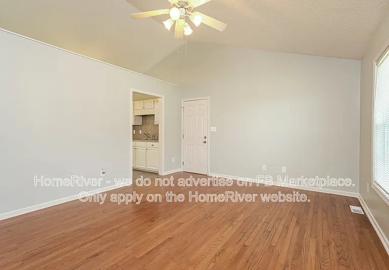 4735 Beckel Rd — Photo 4