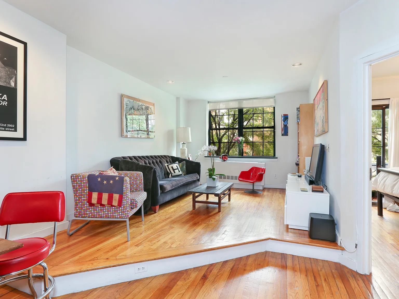 214 East 9th Street — Photo 1