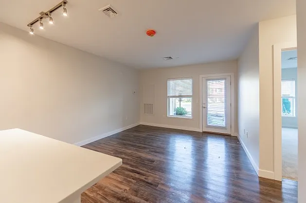 Princeton Dover Apartments — Photo 38