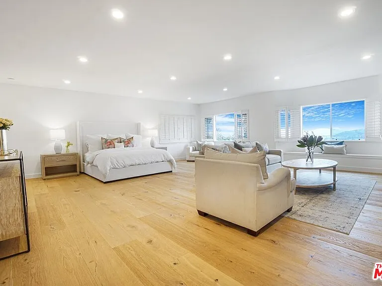 3485 Ridgeford Dr — Photo 18