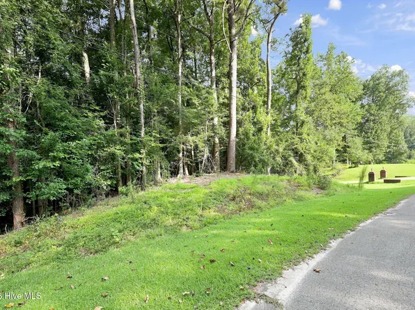 410 Candlewood Drive, Jacksonville, NC 28540