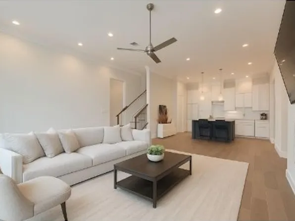 5308 S Capitol St, Houston, TX 77023