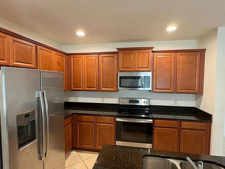 2875 Sunstone Dr — Photo 14