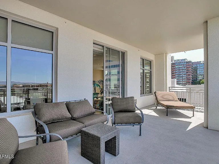 2211 E Camelback Rd #604 — Photo 7