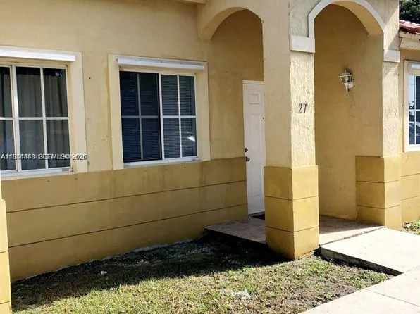 27 NE 13th Ave #4, Homestead, FL 33033