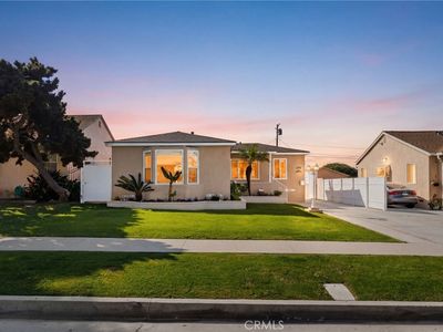 2046 W 112th St, Los Angeles, CA, 90047
