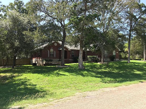 3rd image of 120 S Pohakea Dr