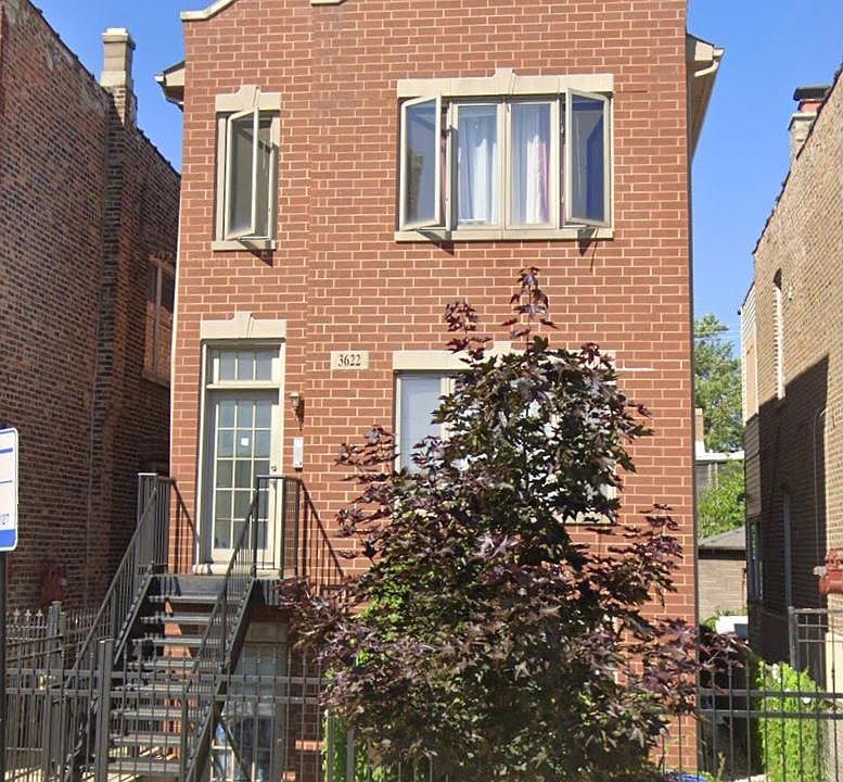 1st image of 3622 S Hoyne Ave #2