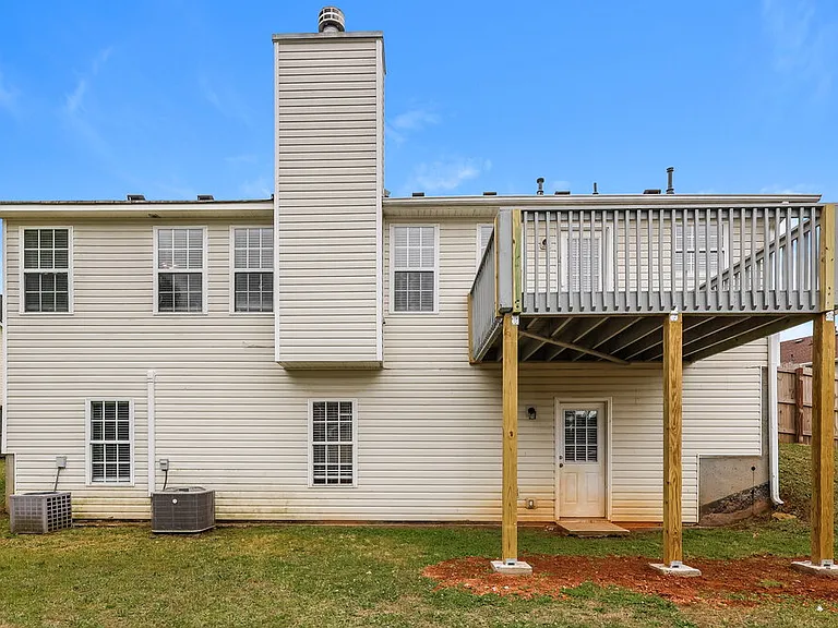 714 Cherry Branch Cir — Photo 17