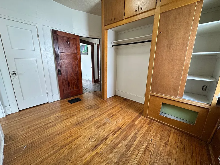 826 Williston Ave — Photo 29