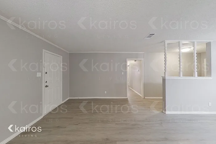 7148 Misty Meadow Dr S — Photo 4