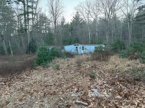 128 Holland Rd, Brimfield, MA 01010