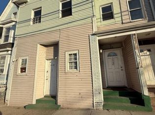 550 River St, Paterson, NJ