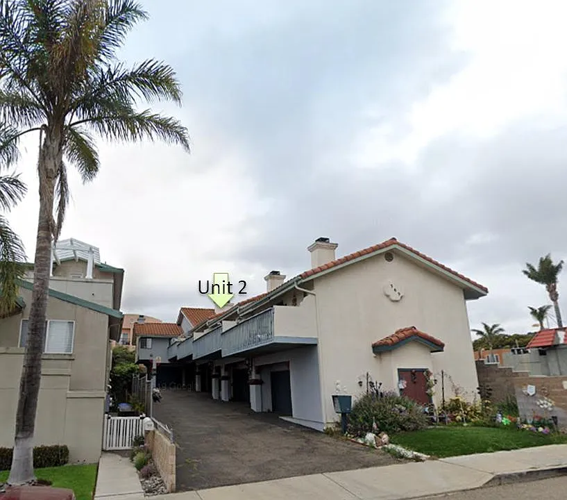 369 Hinds Ave #2