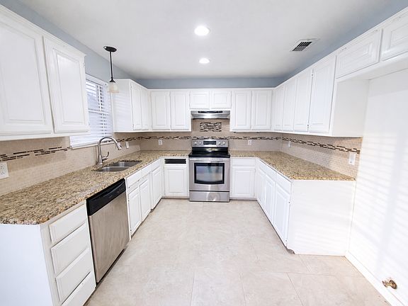 4th image of 2092 Bronco Ln