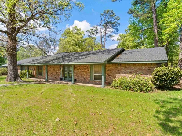 701 Eden Dr, Longview, TX 75605