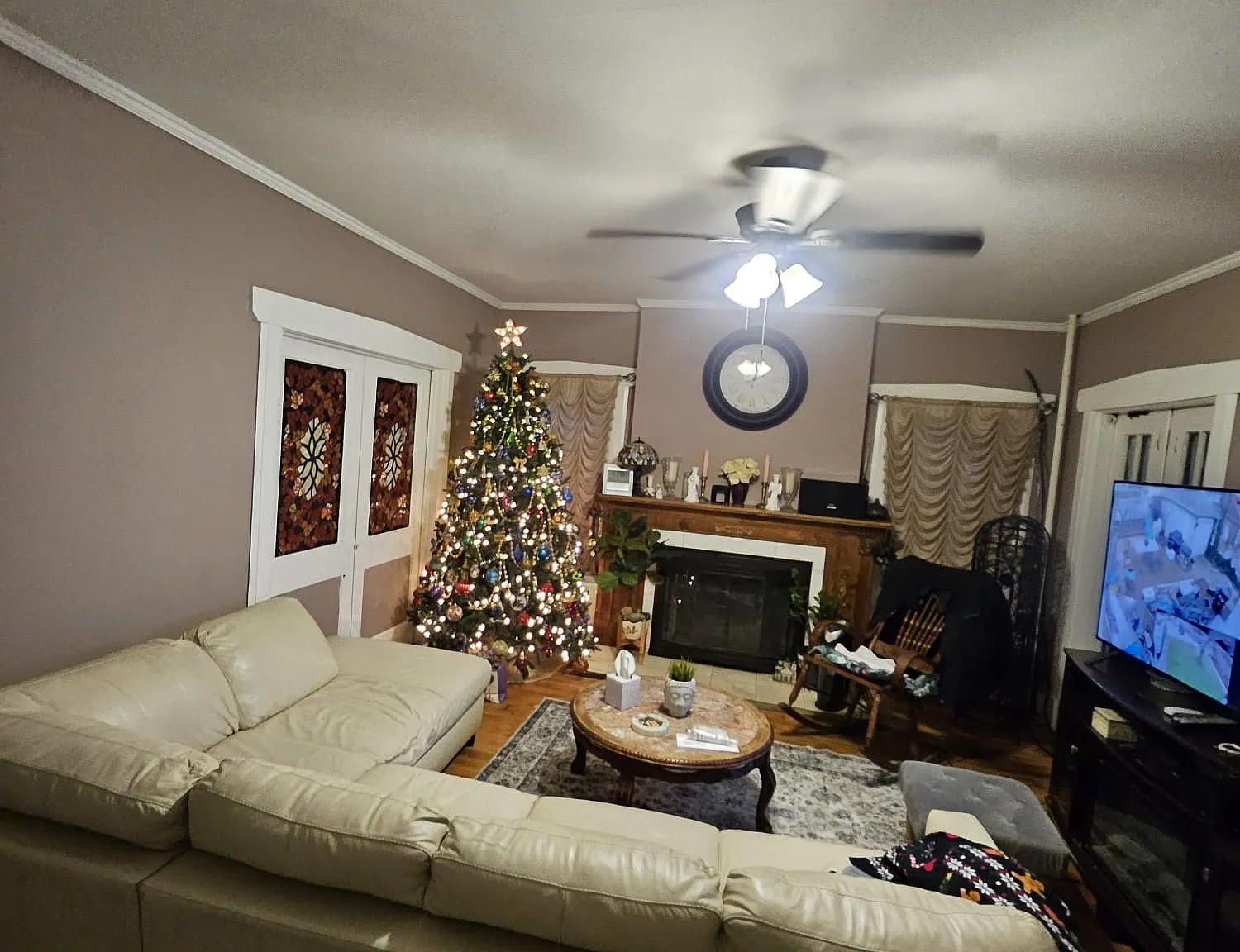 2 bed, 1500 sqft, $1,500 — Photo 1