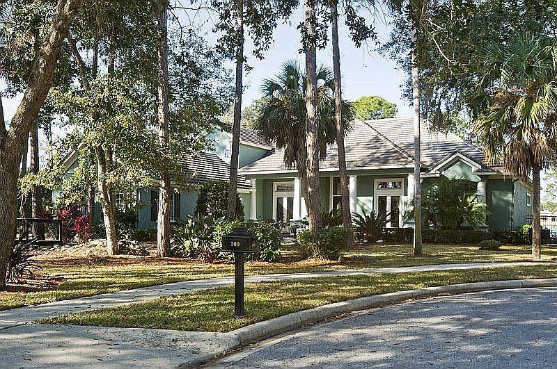 1st image of 500 Fawn Hill Pl