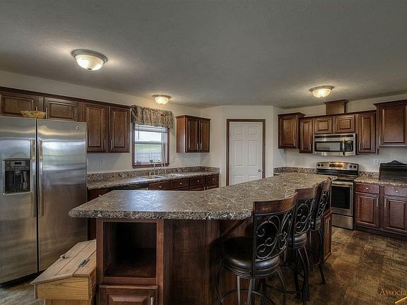 4th image of 22178 Saddle Rd