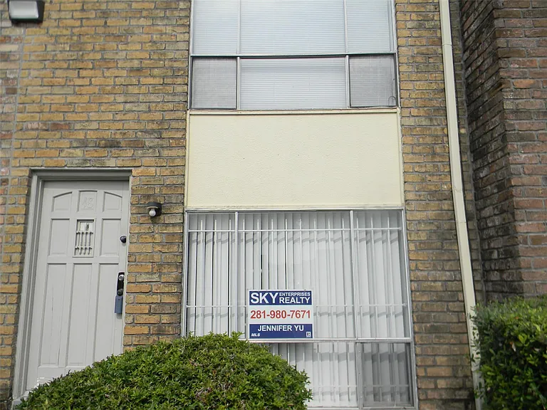9200 W Bellfort St #48 — Photo 3