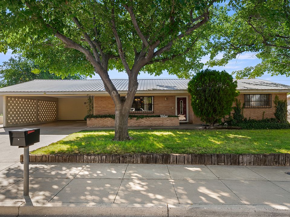 1st image of 2245 Thomas Dr