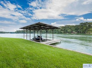 631 Mary Blvd, New Braunfels, TX 78130