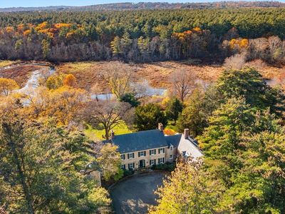 51 Asbury St, Topsfield, MA, 01983