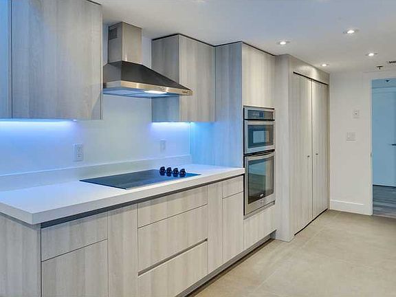 5th image of 10175 Collins Ave APT 503
