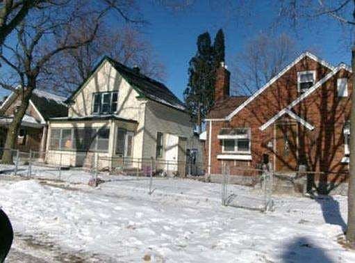 3rd image of 99 Geranium Ave W