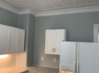 14 Queen St, Meriden, CT 06451