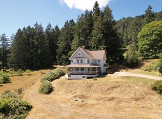 1832 Fulford Ganges Rd, Saltspring Island, BC V8K2A5