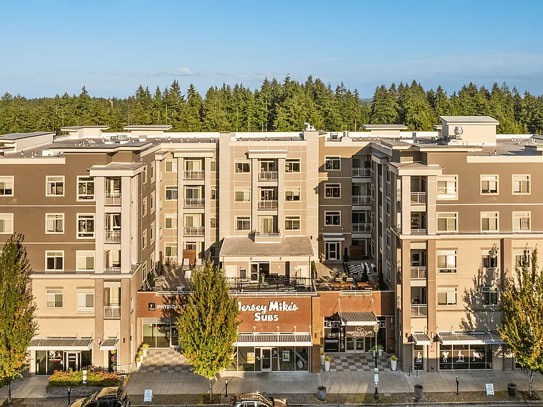 Marketplace Flats Apartments — Photo 37