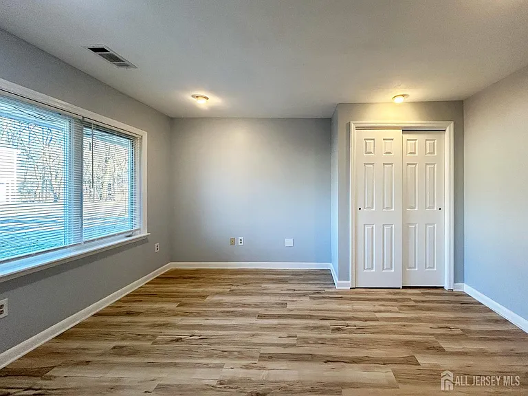 122 Vineyard Rd — Photo 15