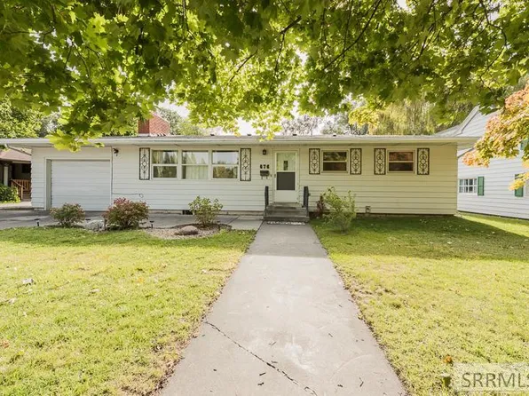 676 S Shilling Ave, Blackfoot, ID 83221