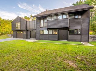 2 Flynn Rd, Raymond, ME 04071