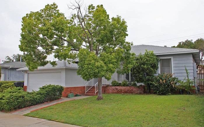 1st image of 4754 Lucille Dr