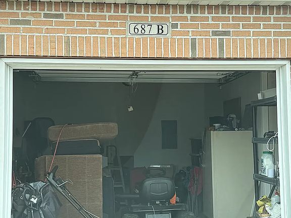 3rd image of 687 Dearborn Rd
