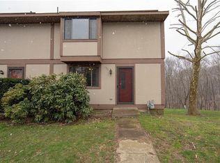 623 Deer Watch Rd, Bridgeville, PA 15017