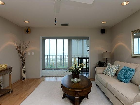 4th image of 870 Golden Beach Blvd #870