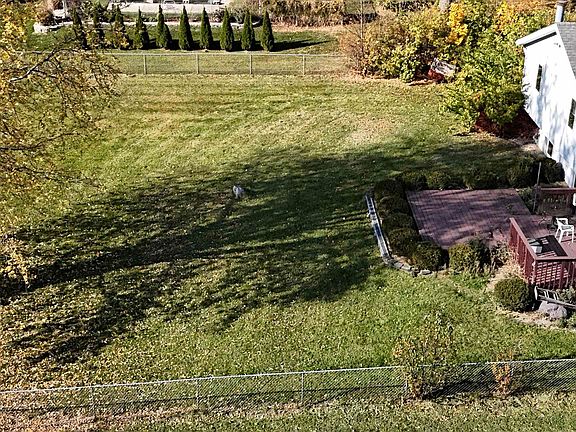 5th image of 5927 Linden Rd