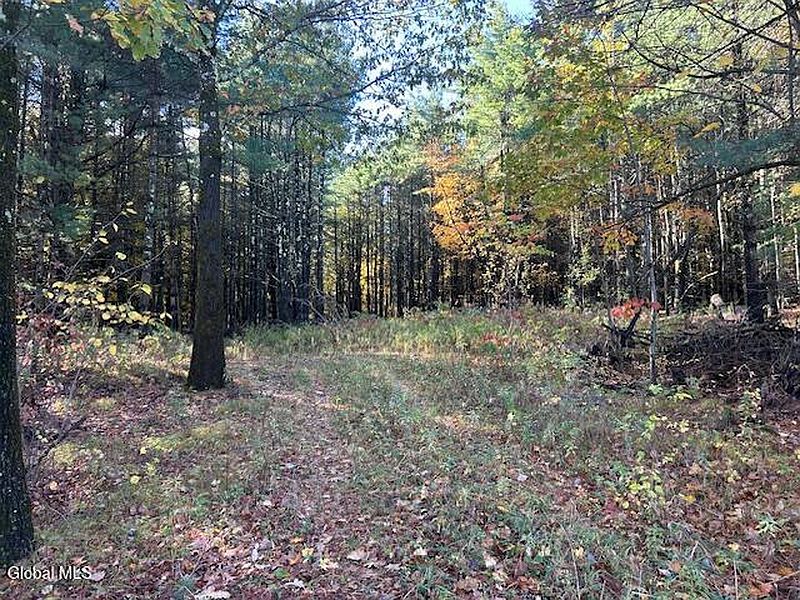 2nd image of 87 Le Loup Road