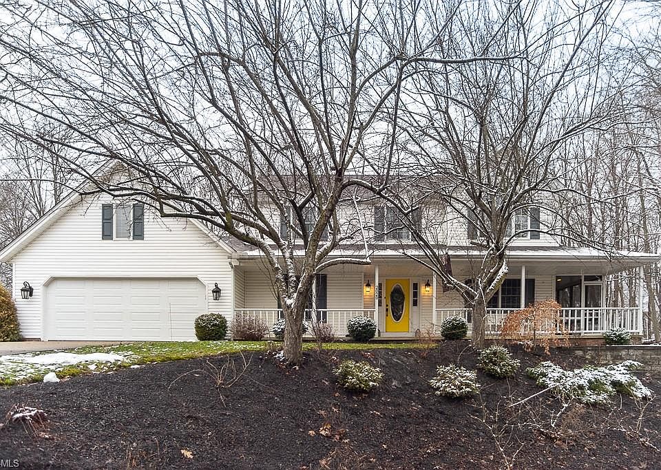 1st image of 2020 McClaren Ln