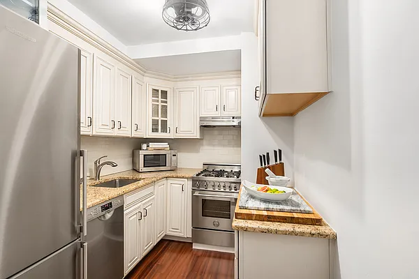 Sold by Modlin Group | media 4