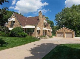 519 Newman Rd S, Racine, WI 53406